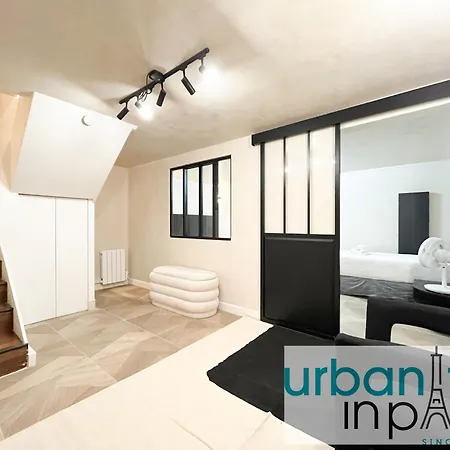 Urbanflat 09 - Rare Maison De Aux Champs-elysees Apartamento París